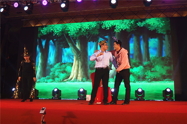 領(lǐng)先生物召開2018年度表彰獎(jiǎng)勵(lì)大會(huì)暨2019年度工作規(guī)劃大會(huì) 領(lǐng)先生物召開2018年度表彰獎(jiǎng)勵(lì)大會(huì)暨2019年度工作規(guī)劃大會(huì)